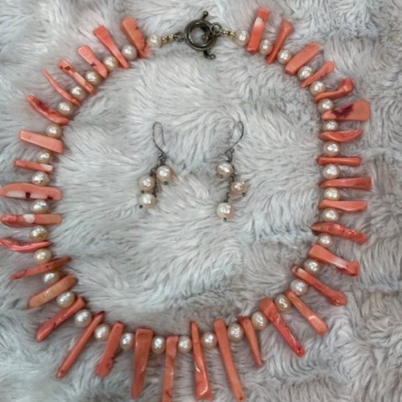 Handmade Jewelry - Coral Choker Necklace with Earrings